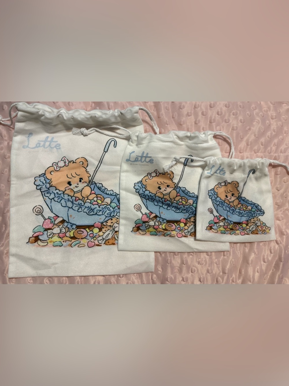🆕 Nwot Mikko Illustrations Latte Drawstring Pouch Set